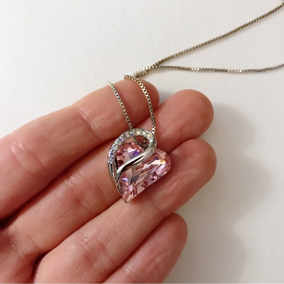 Leafael Infinity Love Heart Pendant Chain Necklace - Picture 9 of 12